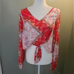 Altar'd State Red and White Floral V-Neck Blouse Front Tie Women's Size Large L